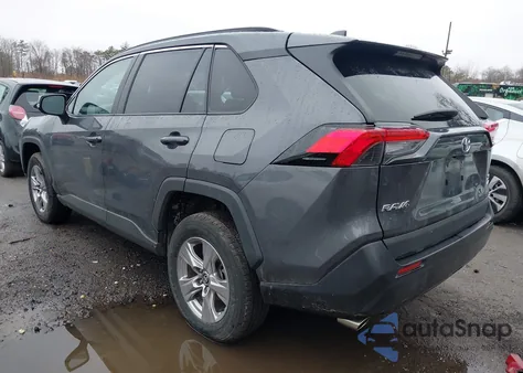 2024 Toyota Rav4 Xle z USA, uszkodzony, nr VIN 2T3P1RFV4RW446387